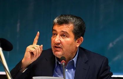 همتی برای نابه سامانی های اخیر بازار ارز چه کرده است؟!/ وزرای اقتصادی احساس کنند کشور متعلق به خانواده آنها است
