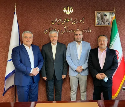 دیدار قهرمان اسنوکر جهان با وزیر ورزش و جوانان/ وفایی: هرگز حاضر نیستم وطنم را با کشور دیگر عوض کنم