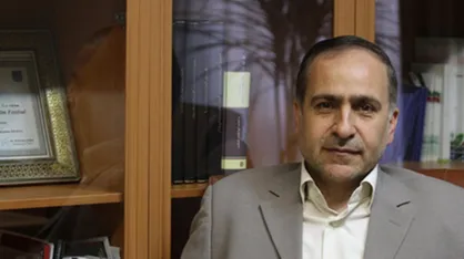 قانعی: کادر درمان، جانبازان شیمیایی و معلولان تا ۲ ماه آینده واکسن کرونا می&zwnj;زنند/ عموم مردم زمستان سال آینده