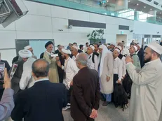 اولین گروه‌های زائران حج تمتع ۱۴۰۵ عازم عربستان شدند
