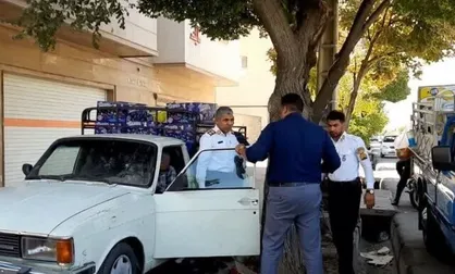 &zwj; پایان سدمعبر در خیابان شهرزاد منطقه ۱۵/ توقیف در انتظار وانتی&zwnj;های بی توجه به نظم و آرامش شهری