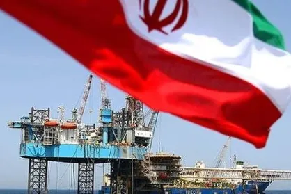 قیمت نفت با نگرانی از رکود اقتصادی کاهش یافت