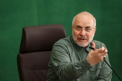 قالیباف: هیچ وظیفه&zwnj;ای مهم&zwnj;تر از آگاهی&zwnj;بخشی به جامعه نداریم