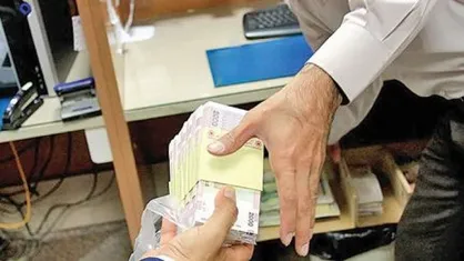 ۲۲ برابر شدن بدهی بانک&zwnj;های خصوصی/ رشد ۴۸۰ درصدی بدهی دولت