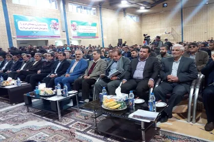 دولت روحانی معادل یک چهارم کل تاریخ ایران تخت&zwnj; بیمارستانی ساخته است