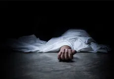 نفس کشیدن یک زن در یخچال سردخانه بیمارستان