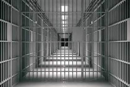بازداشت و انتقال به زندان محکوم امنیتی بدلیل عدم معرفی خود به زندان پس از پایان مرخصی/ مرخصی نامبرده روز یکشنبه پایان یافته بود/ خروج محکوم&zwnj;علیه از تهران و سفر به یکی از شهر&zwnj;های شمالی کشور