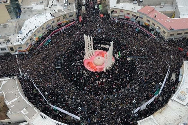 تصاویر هوایی از حضور پرشور عزارداران حسینیه اعظم زنجان در یوم العباس
