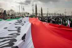 ایمن سازی معابر شهری پایتخت در مسیر راهپیمایی ۲۲ بهمن