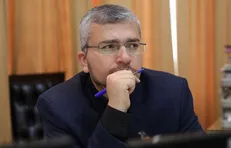 اگر کشور را معطل مذاکرات کنیم دست تیم مذاکره کننده ما نیز بسته می‌شود