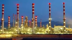 شمارش معکوس برای راه‌اندازی سومین فاز پالایشگاه ستاره خلیج فارس