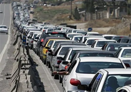 بارش برف و باران در ۷ استان کشور/ ترافیک سنگین در آزادراه کرج تهران