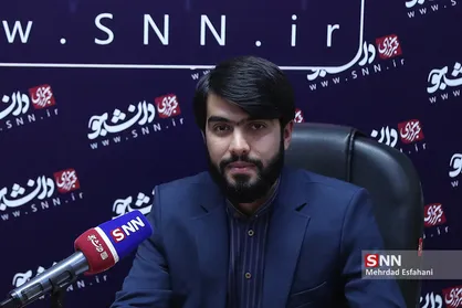 شریفی: آرایش جنگی دولتمردان متناسب با جنگ اقتصادی نیست / ضرورت تفکیک ریاست ۲ شورای عالی کشور از ریاست جمهوری