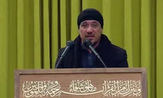ببینید| تلاوت سوره کوثر توسط حمید شاکرنژاد در آغاز دیدار مداحان و شاعران با رهبر انقلاب
