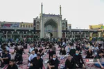 آیین تعویض پرچم حرم مطهر حضرت معصومه(س)