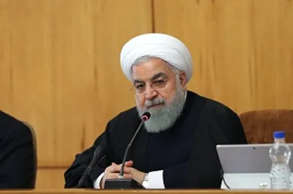 روحانی: همه دنیا باید از سپاه بخاطر حفظ امنیت تنگه هرمز سپاسگزار باشد / دولت هرگز فرصت مذاکره را از دست نخواهد داد / برجام عامل مؤثری برای مبارزه با قاچاق بود