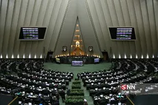 جلسه علنی آغاز شد/ تفحص از شرکت‌های خودروساز در دستور کار مجلس