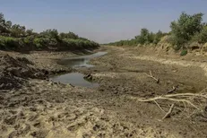 مدیرکل محيط زيست خوزستان: تنها ۳۸ درصد از هورالعظیم آب‌ دارد