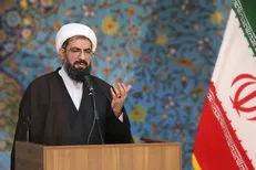 امام جمعه همدان: تجاوز دشمن موجب تقویت انسجام ملی شد