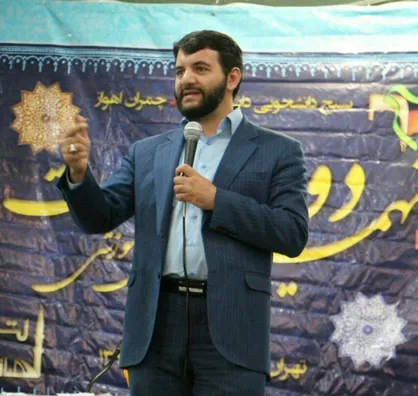 کرباسیان اقتصاددان نیست/ در لیست امید حتی یک اقتصاددان وجود ندارد