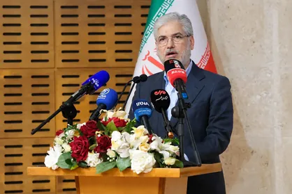دانشگاه&zwnj;ها در هرمزگان از کی حضوری می&zwnj;شود؟ / وزیر علوم: تصمیم&zwnj;گیری به عهده کارگروه مدیریت استانی واگذار شده&zwnj;است