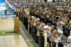 تصویری زیبا از حضور نوجوانان تهرانی در نمازجمعه دیروز