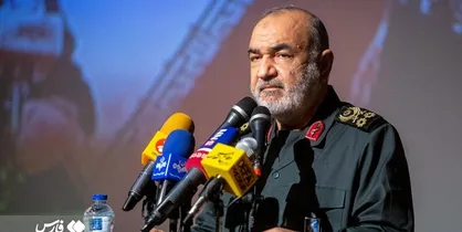 سرلشکر سلامی: محور مقاومت در تمام سرزمین&zwnj;های اسلامی در تعقیب دشمن است/ اقتدار بیشتر مقاومت به برکت خون شهید سلیمانی