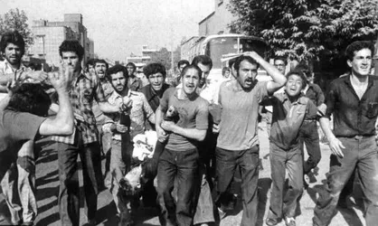 قیام ۱۷ شهریور، خط سرخ انقلاب