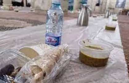 افطاری کودکان کار در &laquo;ضیافت مهرورزی&raquo;