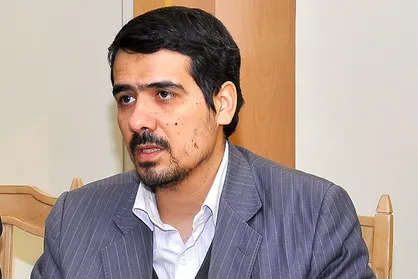 محتشمی&zwnj;پور: واردات ماشین&zwnj;آلات معدنی باید تسهیل شود