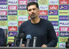 سرمربی آلومینیوم در نشست خبری حاضر نشد