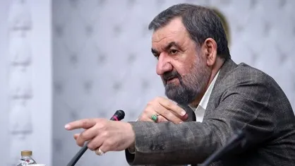 ملت ایران می&zwnj;خواهد مقاومت کند و پرچم خود را بالا نگه دارد و در دهان ترامپ و همه استکبار جهانی بزند