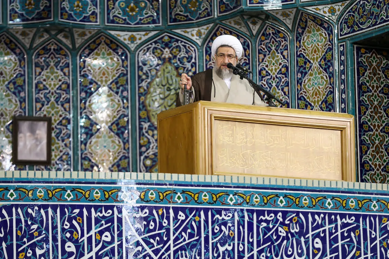 امام جمعه تبریز: باید زمینه حضور بیشتر جوانان و نوجوانان در مسجد فراهم شود