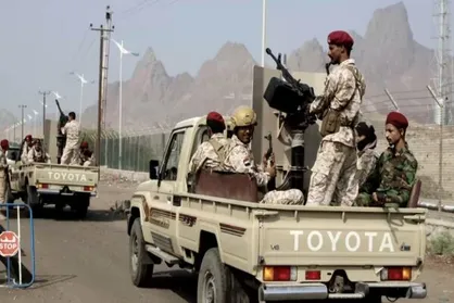 عناصر تحت حمایت امارات در &laquo;سقطری&raquo; با یکدیگر درگیر شدند