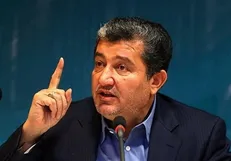 مشکلات اقتصادی با مدیریت جهادی حل می‌شود نه انتزاع وزارتخانه‌ها