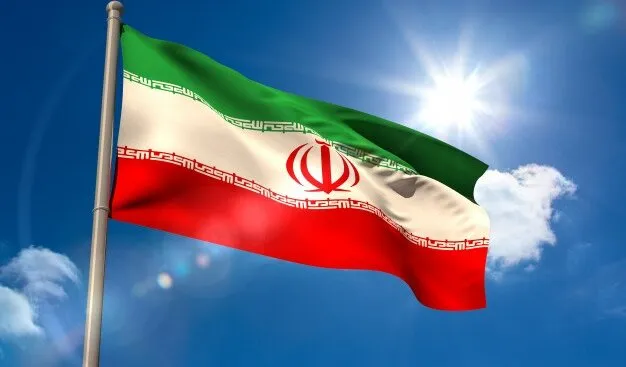 بهار دانش، بر فراز سنگرهای علم؛ پرچم ایران بر بام دانشگاه‌ها به اهتزاز درآمد