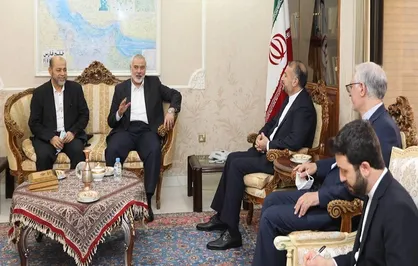 دیدار اسماعیل هنیه با امیرعبداللهیان در دوحه/ اعلام حمایت ایران از دفاع مشروع مردم فلسطین