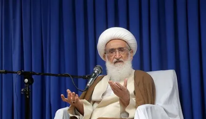 آیت&zwnj;الله نوری همدانی: طلاب شجاعانه مقابل حیله&zwnj;های دشمن بایستند