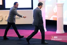 حاشیه های مراسم افتتاحیه جشنواره فیلم فجر از ضعف فرهنگی دولت است