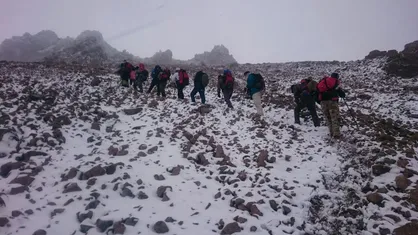 آخرین خبر&zwnj;ها از سرنوشت کوهنوردان در اشترانکوه/ سرنوشت نامعلوم ۸ کوهنورد