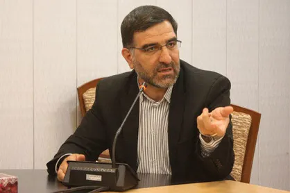 امیر آبادی: یک خیانت بزرگ در اقتصاد ایران رخ داده است