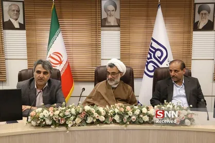 دیدار دبیر شورای عالی انقلاب&zwnj;فرهنگی با رؤسای دانشگاه&zwnj;ها، مراکز آموزش عالی و حوزه&zwnj;های علمیه کرمان