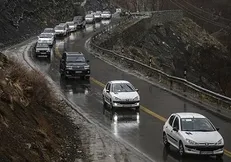 در فصل بارندگی با سرعت مطمئنه رانندگی کنید