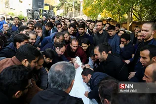 مراسم تشییع پیکر جهادگر دانشجو امیرمحمد اژدری در جماران