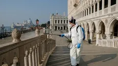 درخواست برخی دانشجویان ایرانی مقیم ایتالیا برای بازگشت به کشور / برگزاری کلاس‌ها به صورت آنلاین دشوار است
