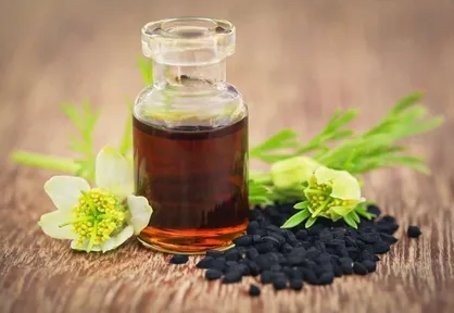 مزایا و معایب احتمالی از یک دانه رو سیاه/ با ۳۰ خاصیت اعجاب&zwnj;برانگیز سیاه دانه آشنا شوید
