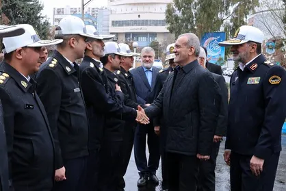 یادداشت رئیس&zwnj;جمهور در بازدید سرزده از مرکز اطلاعات پلیس راهور