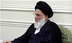 مجمع تشخیص مصلحت نظام همان کار مجلس سنا را انجام می‌دهد/ تذکر‌هایی بخاطر خالی بودن صندلی روسای قوا داده‌ایم