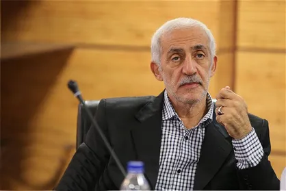 کسانی که نتوانستند پرسپولیس را بچرخانند می&zwnj;خواهند آن را بخرند/ برنامه نود در حال ضعیف شدن است
