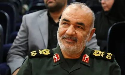 سردار سلامی: پرتاب موفق &laquo;ماهواره نور ۲&raquo; نشانه پیروزی ما در نبرد فناوری بر دشمنان است / اینکه می&zwnj;توانیم از فضا به زمین نگاه کنیم، یک پیشرفت بزرگ است